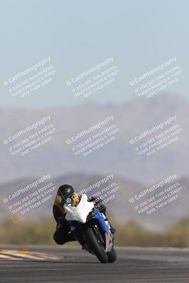 media/Oct-26-2025-Race Pace (Sun) [[c1447ca738]]/Non Verified (1st 20 Minutes of every Hour)/4-Turn 14 (1110am)/